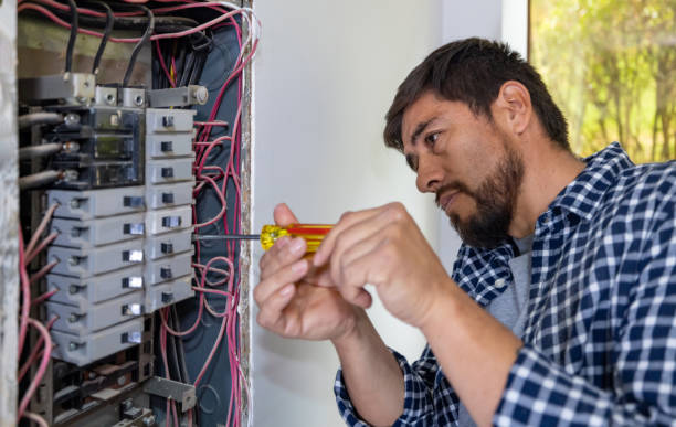 Best Circuit Breaker Repair  in Elkhart, IN